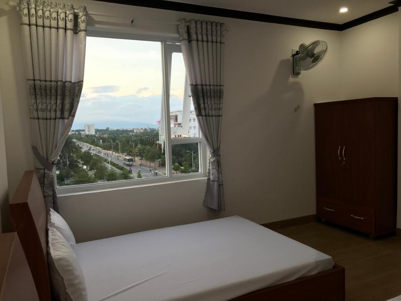 Hotel Hoang Dung Kinh Dinh Exterior photo